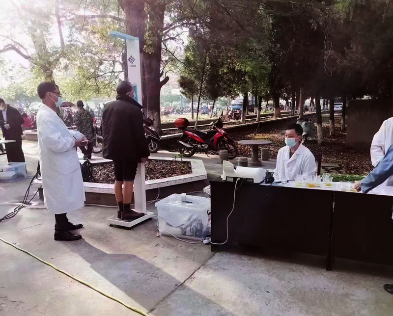 社區體檢現場.jpg