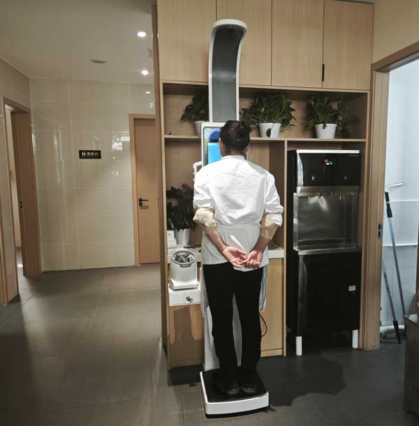 餐廳員工體驗(yàn)多功能健康一體機(jī)